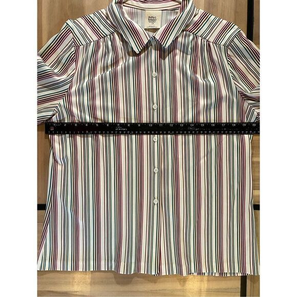 Nikki Women’s Striped‎ Button Up Top - Picture 6 of 6